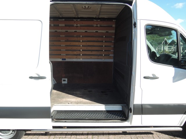 VOLKSWAGEN CRAFTER 35 2.0 TDI L2H2 Autobedrijf Bloemendal, 6741 PE LUNTEREN