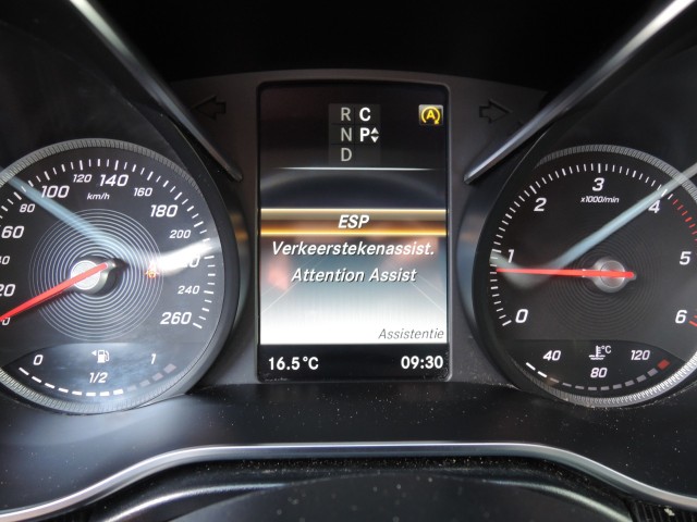 MERCEDES-BENZ V-KLASSE 220D LANG DC Autobedrijf Bloemendal, 6741 PE LUNTEREN