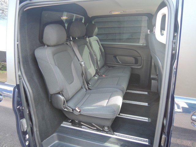 MERCEDES-BENZ V-KLASSE 220D LANG DC Autobedrijf Bloemendal, 6741 PE LUNTEREN