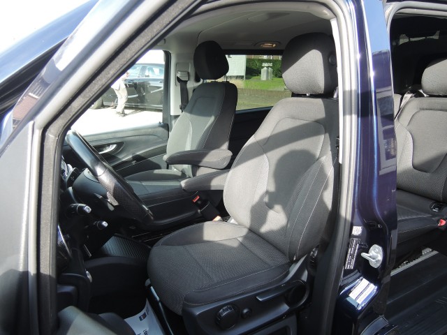 MERCEDES-BENZ V-KLASSE 220D LANG DC Autobedrijf Bloemendal, 6741 PE LUNTEREN