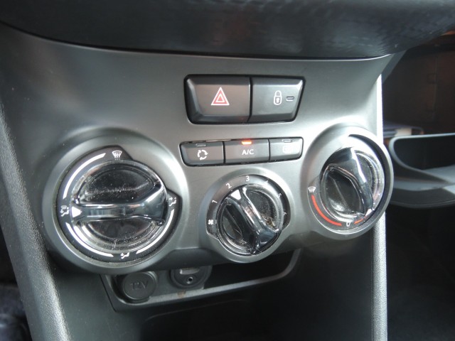 PEUGEOT 2008 1.2 PURET. BLUE LION Autobedrijf Bloemendal, 6741 PE LUNTEREN