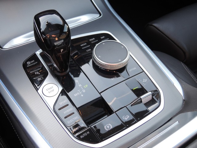 BMW X5 XDRIVE45E M-Sport HIGH EXEC. Autobedrijf Bloemendal, 6741 PE LUNTEREN