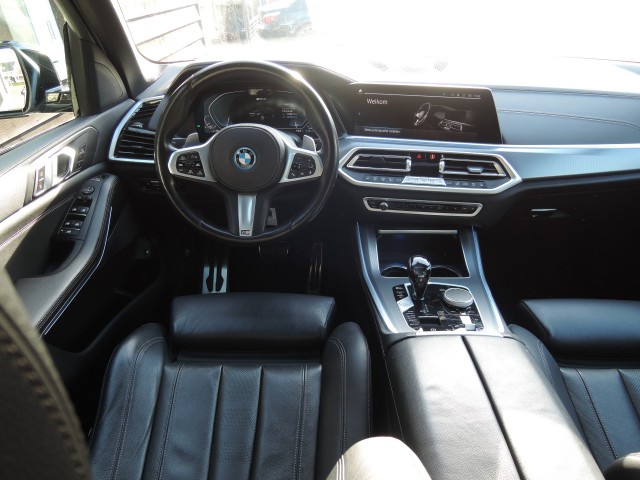 BMW X5 XDRIVE45E M-Sport HIGH EXEC. Autobedrijf Bloemendal, 6741 PE LUNTEREN