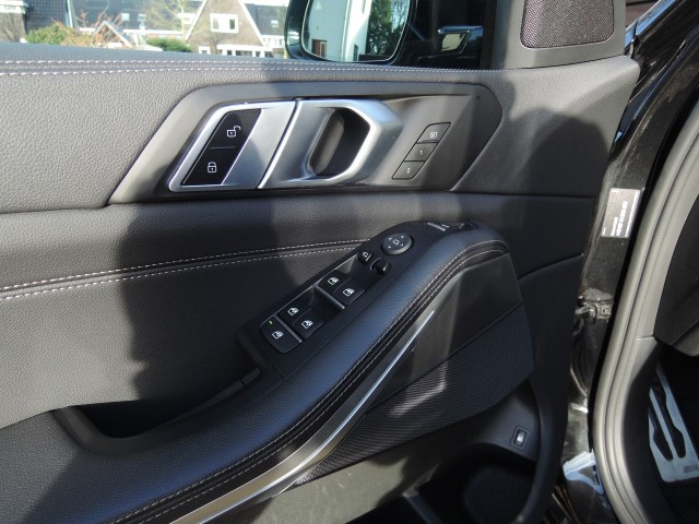 BMW X5 XDRIVE45E M-Sport HIGH EXEC. Autobedrijf Bloemendal, 6741 PE LUNTEREN