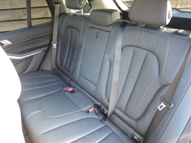 BMW X5 XDRIVE45E M-Sport HIGH EXEC. Autobedrijf Bloemendal, 6741 PE LUNTEREN