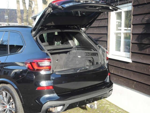 BMW X5 XDRIVE45E M-Sport HIGH EXEC. Autobedrijf Bloemendal, 6741 PE LUNTEREN