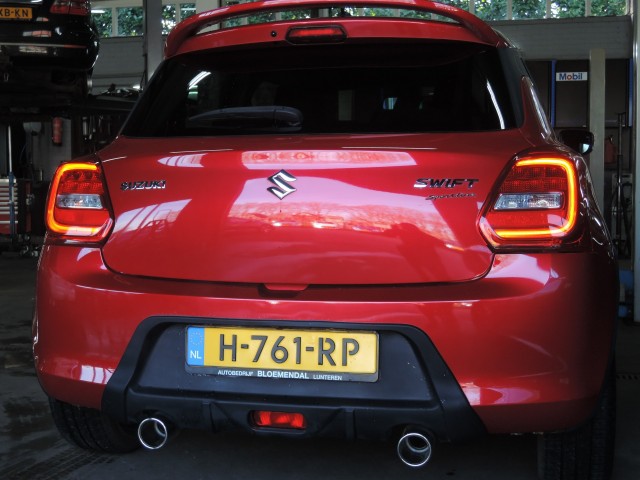SUZUKI SWIFT 1.2 STIJL Sport  Automaat Autobedrijf Bloemendal, 6741 PE LUNTEREN