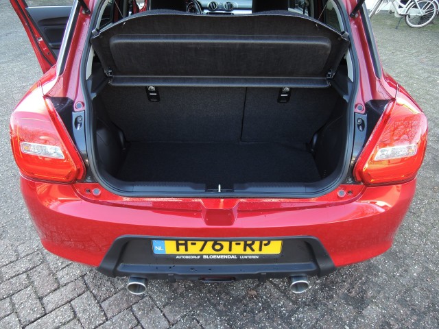 SUZUKI SWIFT 1.2 STIJL Sport  Automaat Autobedrijf Bloemendal, 6741 PE LUNTEREN