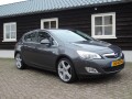 OPEL ASTRA 1.4 TURBO COSMO Autobedrijf Bloemendal, LUNTEREN