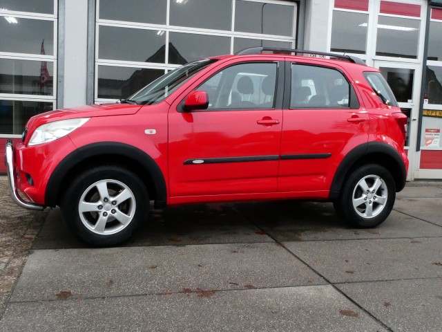 DAIHATSU TERIOS 1.5-16V EXPL. LE 2WD AUTOMAAT Trekhaak/ Airco/ Cruise Garage Herweijer, 6733 AD WEKEROM