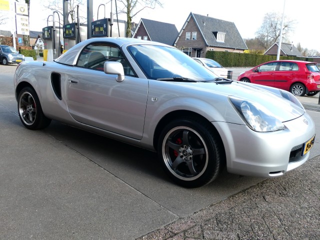 TOYOTA MR2 1.8-16V VVT-I  Hardtop Leer Garage Herweijer, 6733 AD WEKEROM