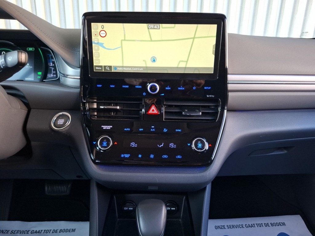 HYUNDAI, IONIQ