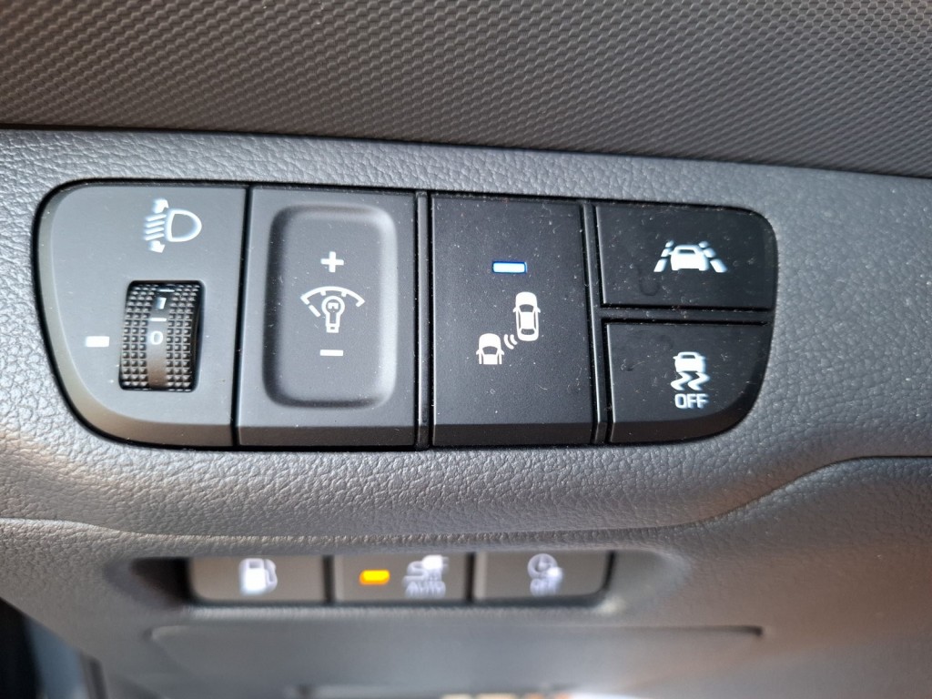 HYUNDAI, IONIQ