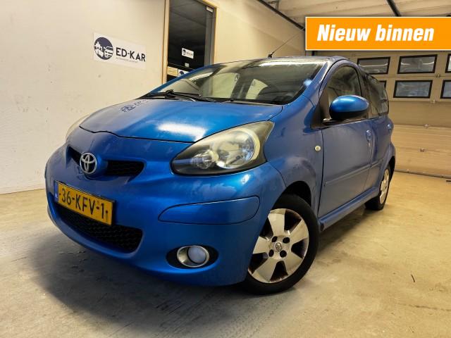 TOYOTA AYGO 1.0-12V Dynamic Blue 1STE EIG. AIRCO LMV NAP, Ed Kar Autohandel, ROTTERDAM