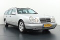 MERCEDES-BENZ E-KLASSE E 220 CDI Avantgarde Combi Stationcar Youngtimer !!, Autobedrijf van der Aa, SCHIJNDEL