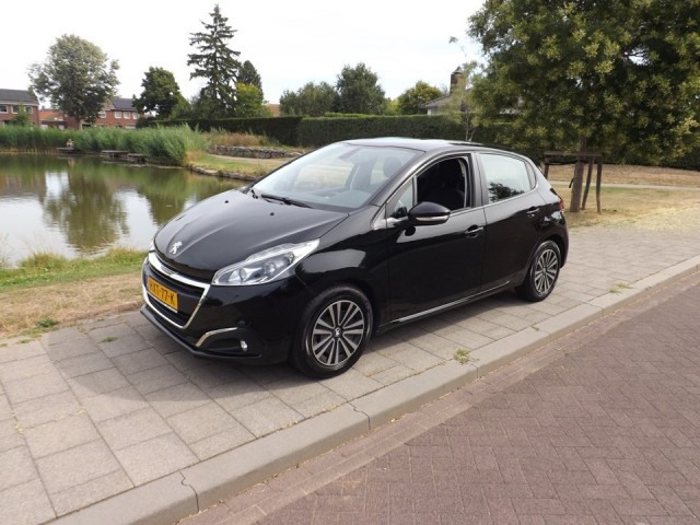 PEUGEOT 208 1.2 PURETECH ACTIVE, The Carmaker, Maasbracht
