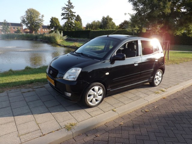 KIA PICANTO 1.1 X-clusive, The Carmaker, Maasbracht