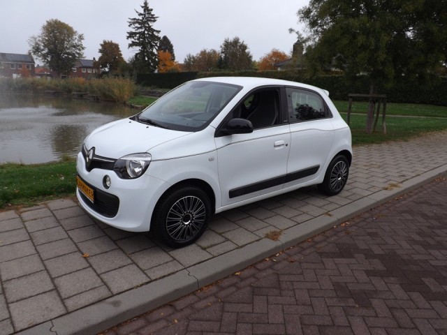 RENAULT TWINGO 1.0 LIMITED  AIRCO  CRUISE CONTROL, The Carmaker, Maasbracht