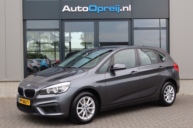 BMW 2-SERIE 218i Active Tourer AUTOMAAT Corporate Lease NAVI, Trekhaak afmb., Maurice Opreij Auto's B.V., Margraten