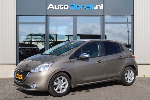 PEUGEOT 208 1.2 e-VTi Style AUTOMAAT 82pk NAVI, PDC, Cruise, 1e eigenaar, Maurice Opreij Auto's B.V., Margraten