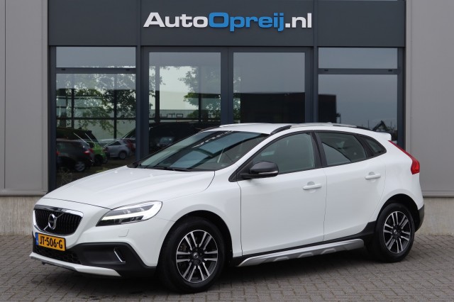 VOLVO V40 Cross Country 2.0 T3 Nordic+ 152pk Clima, NAVI, Cruise, PDC, Dea, Maurice Opreij Auto's B.V., Margraten