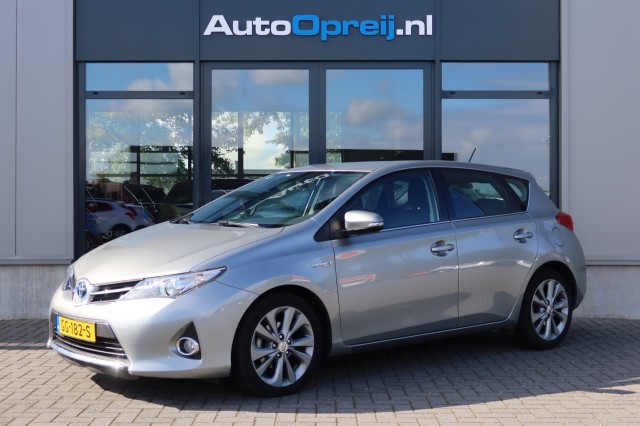 TOYOTA AURIS 1.8 HYBRID Executive Clima, NAVI, Trekhaak afnb., Maurice Opreij Auto's B.V., Margraten