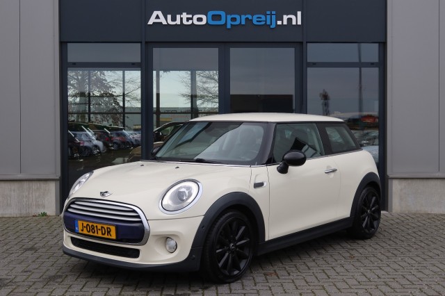 MINI COOPER 1.5 COOPER Chili Business Clima, Leder, Stoelverwarming, Carplay, Cruise, Maurice Opreij Auto's B.V., Margraten