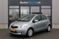 TOYOTA YARIS 1.3 VVTi Cool 5drs. Airco, Navigatie, Maurice Opreij Auto's B.V., Margraten