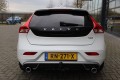 VOLVO V40 2.0 T4 R-Design 190pk AUTOMAAT Panoramadak, Leder, Trekhaak afnb., Maurice Opreij Auto's B.V., Margraten