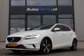 VOLVO V40 2.0 T4 R-Design 190pk AUTOMAAT Panoramadak, Leder, Trekhaak afnb., Maurice Opreij Auto's B.V., Margraten
