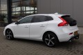 VOLVO V40 2.0 T4 R-Design 190pk AUTOMAAT Panoramadak, Leder, Trekhaak afnb., Maurice Opreij Auto's B.V., Margraten