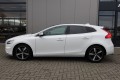 VOLVO V40 2.0 T4 R-Design 190pk AUTOMAAT Panoramadak, Leder, Trekhaak afnb., Maurice Opreij Auto's B.V., Margraten