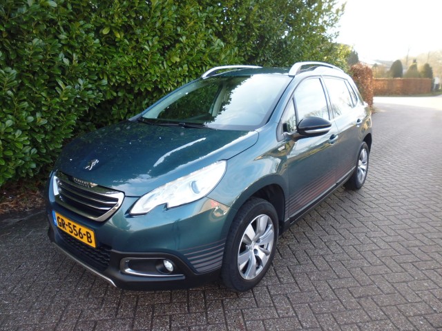 PEUGEOT 2008 1.2 PureTech Crossway CRUISE NAVI LMV PDC ESP ECC, Auto en onderdelen bedrijf Fieten, Beilen