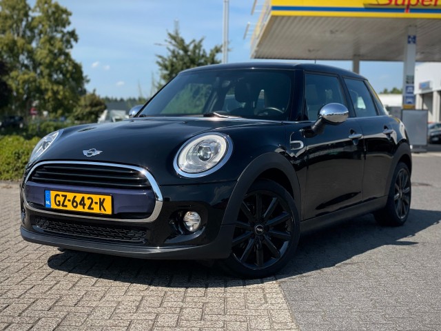 Mini Cooper - 1.5 BUSINESS PANORAMADAK NAVIGATIE NL AUTO