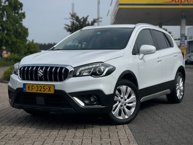 SUZUKI S-CROSS