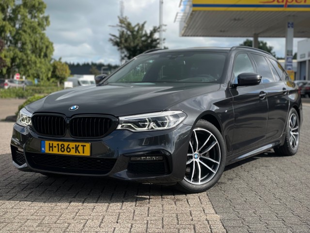 BMW 5-SERIE