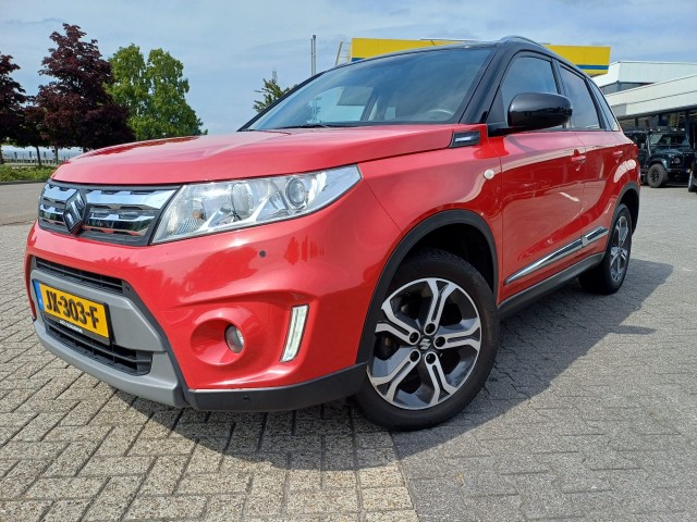 SUZUKI VITARA 1.6 EXCLUSIVE CAMERA NAVI PDC V+A, Autobedrijf Schuurhuis, Ommen