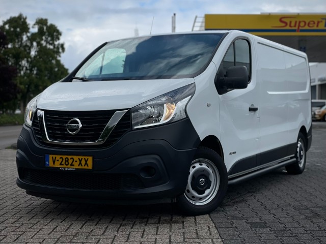Nissan Nv300 - L2H1AIRCO PDC TREKHAAK 97.000KM