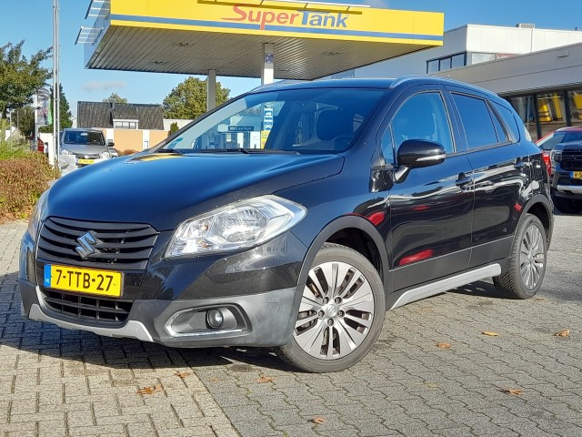 SUZUKI SX4 S-CROSS 1.6 EXCLUSIVE TREKHAAK CAMERA NAVI CRUISE KEY LESS, Autobedrijf Schuurhuis, Ommen