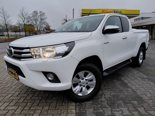 Toyota Hilux - 2.4 D-4D 150PK CAMERA NAVI 1e EIGENAAR