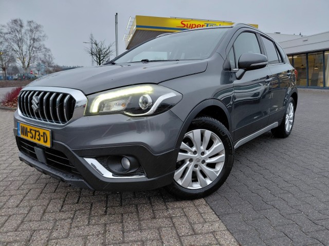 SUZUKI S-CROSS 1.0 SELECT TREKHAAK NAVI, Autobedrijf Schuurhuis, Ommen