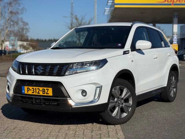 Suzuki Vitara - 1.4 BOOSTERJET SELECT CAMERA CARPLAY ADD. CRUISE DAB+ NAVI