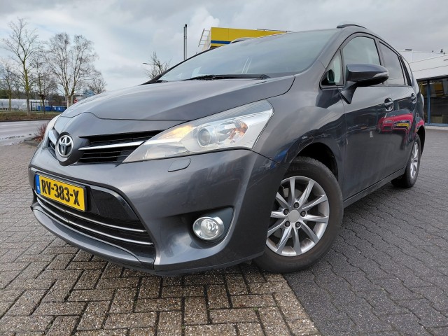 TOYOTA VERSO 1.8 7 PERSOONS 93.000KM TREKHAAK CAMERA NAVI, Autobedrijf Schuurhuis, Ommen