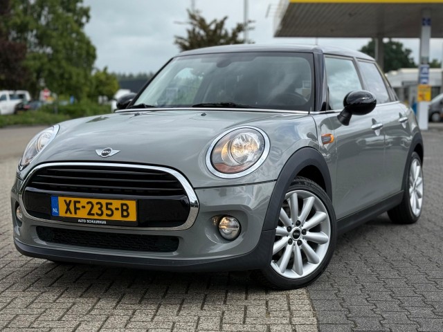 Mini Cooper - 1.5 136PK AUTOMAAT NAVI CRUISE