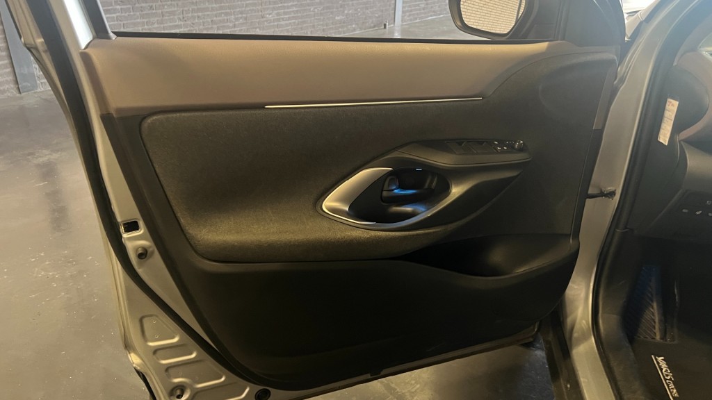 TOYOTA, YARIS