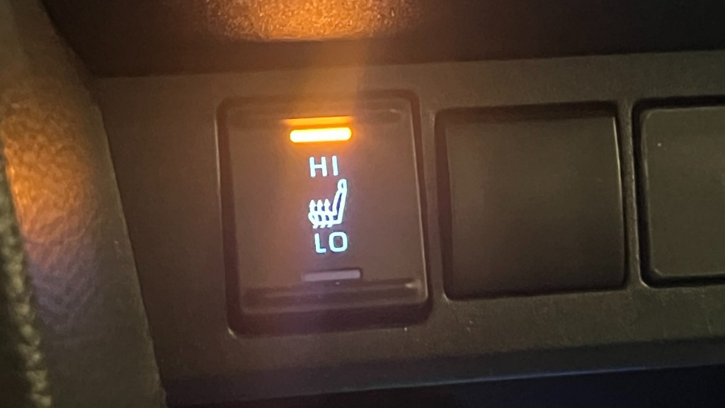 TOYOTA, YARIS