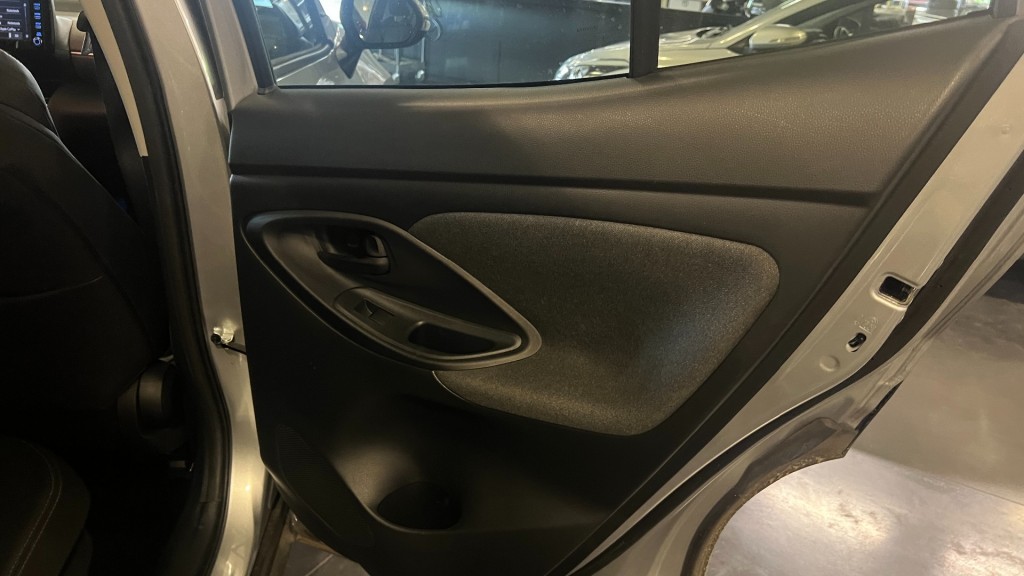 TOYOTA, YARIS