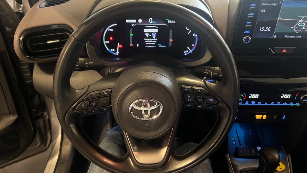 TOYOTA, YARIS