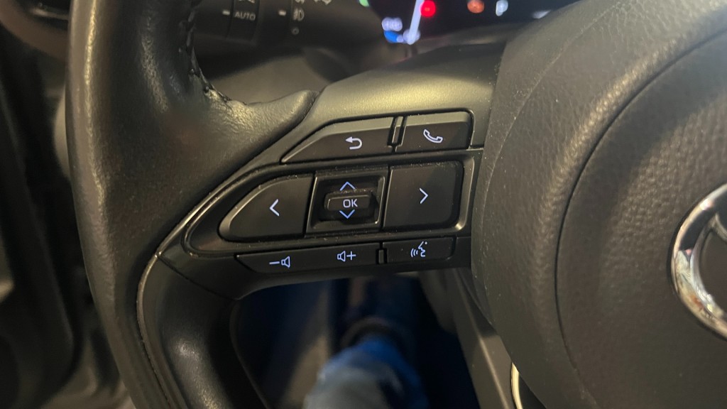 TOYOTA, YARIS