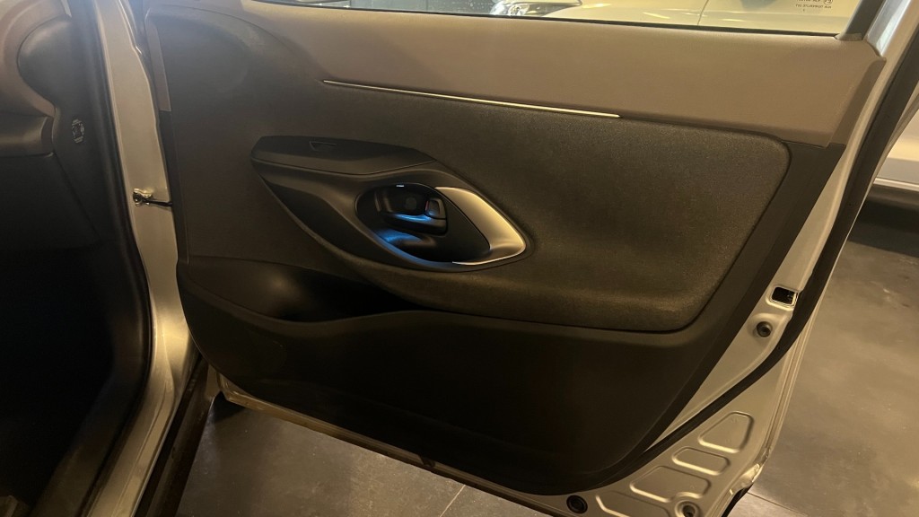 TOYOTA, YARIS
